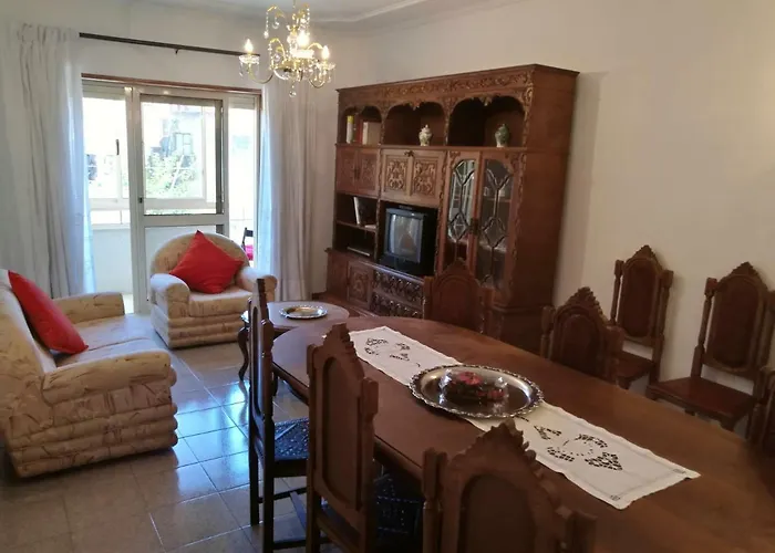 Lucinda\'S House